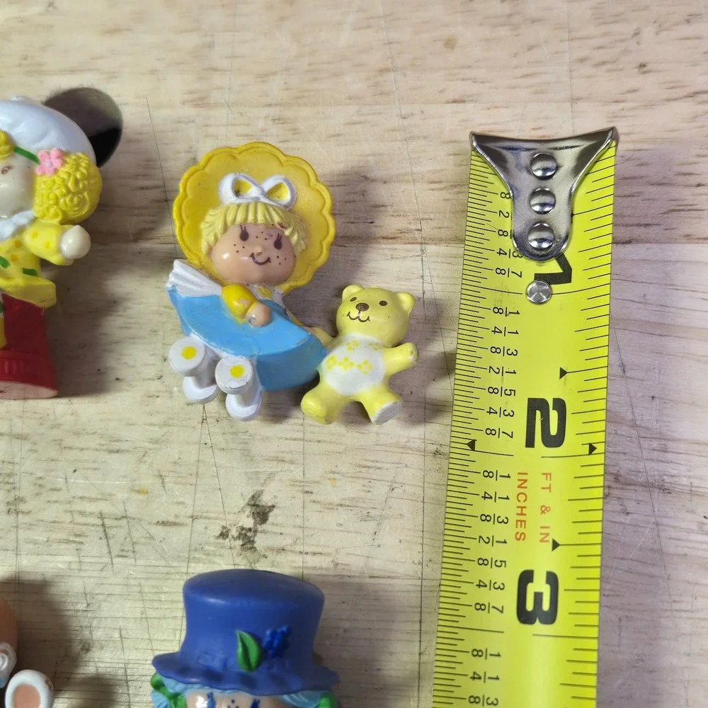 Strawberry Shortcake PVC Figures Lot of 11 Vintage 1980s Kenner Dolls Mini Toys